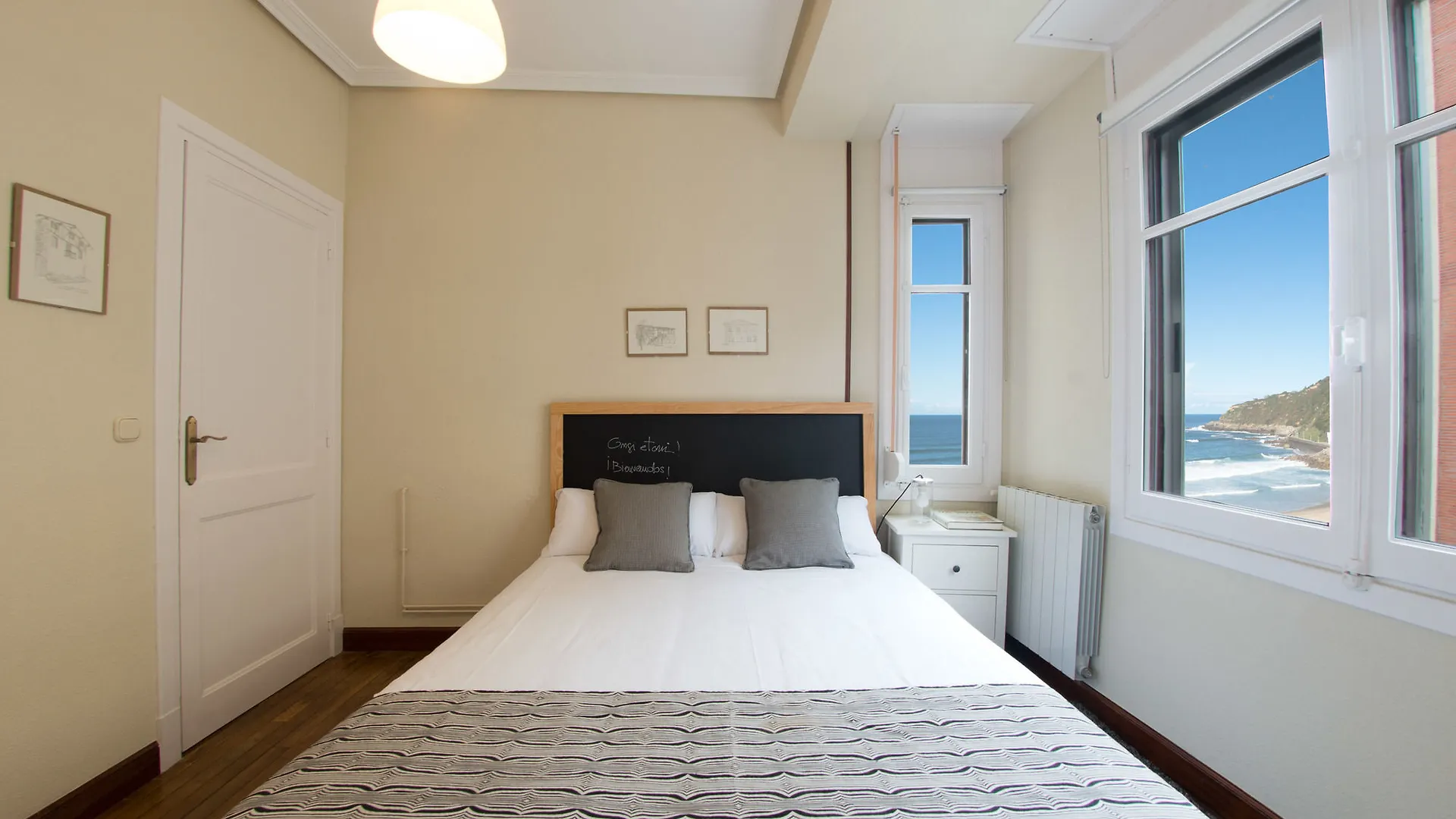 Ocean Beach - Ib. Apartments 산세바스티안